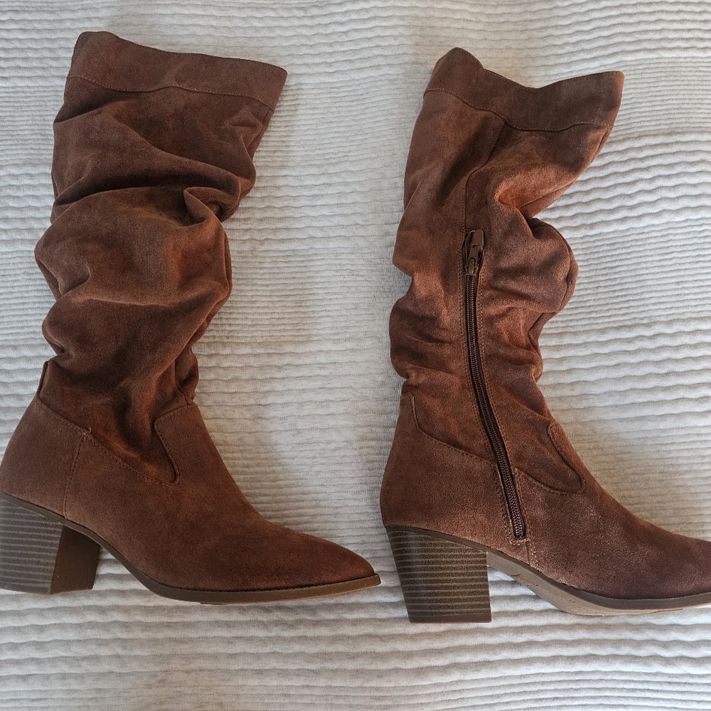 Brown Suede Women's Boots
